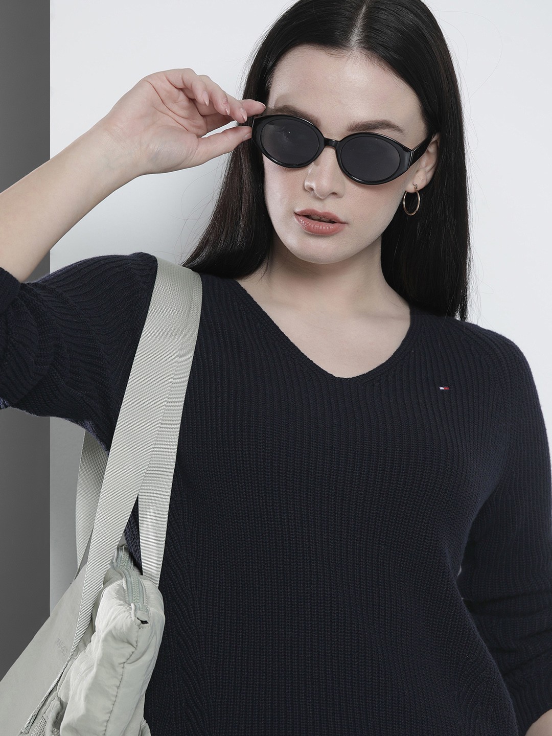

Tommy Hilfiger Women Navy Blue Pure Cotton Hayana Pullover