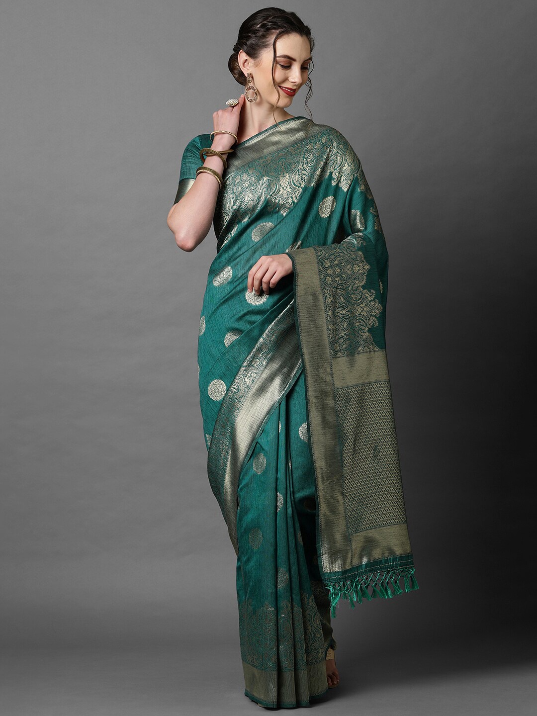 

Mitera Teal Green & Gold-Toned Ethnic Motifs Zari Banarasi Saree