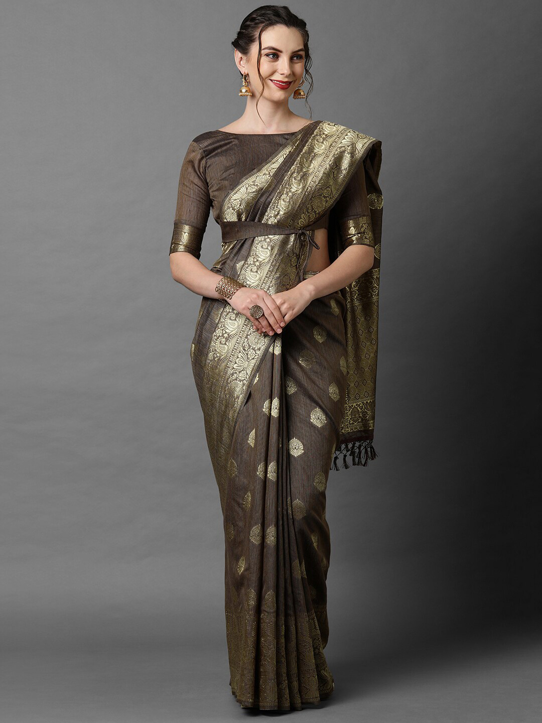 

Mitera Brown & Gold-Toned Woven Design Zari Silk Blend Banarasi Saree
