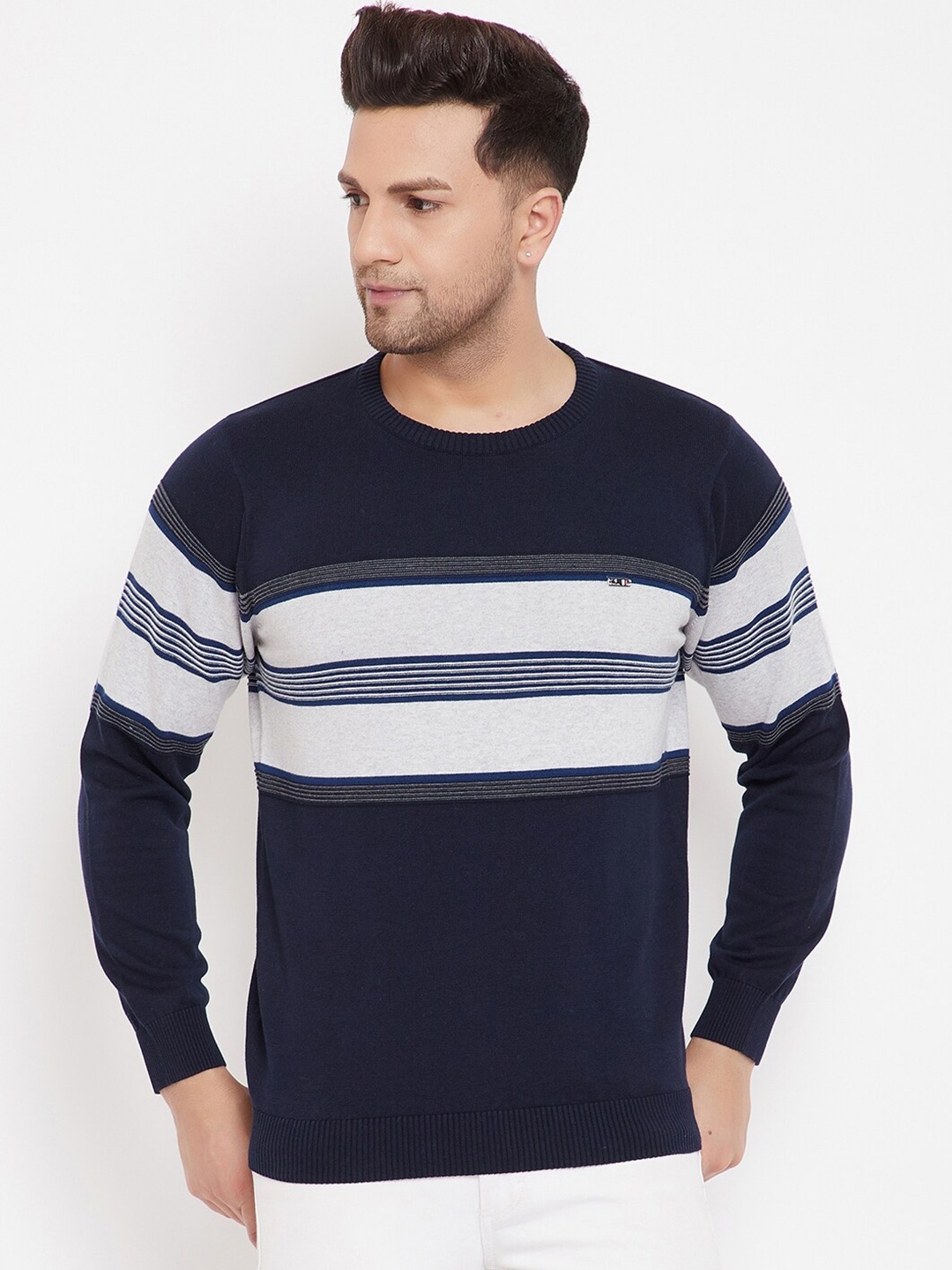 

98 Degree North Men Navy Blue & White Striped Sweater
