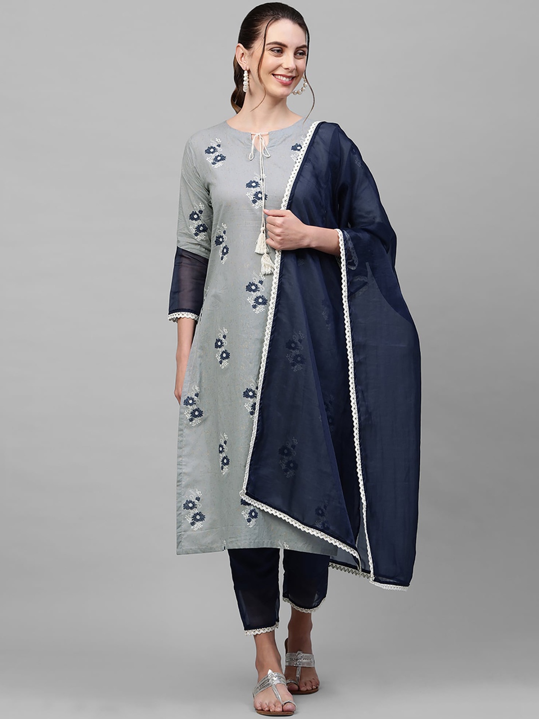 

Indo Era Women Grey Floral Printed Kurta with Trousers & With Dupatta