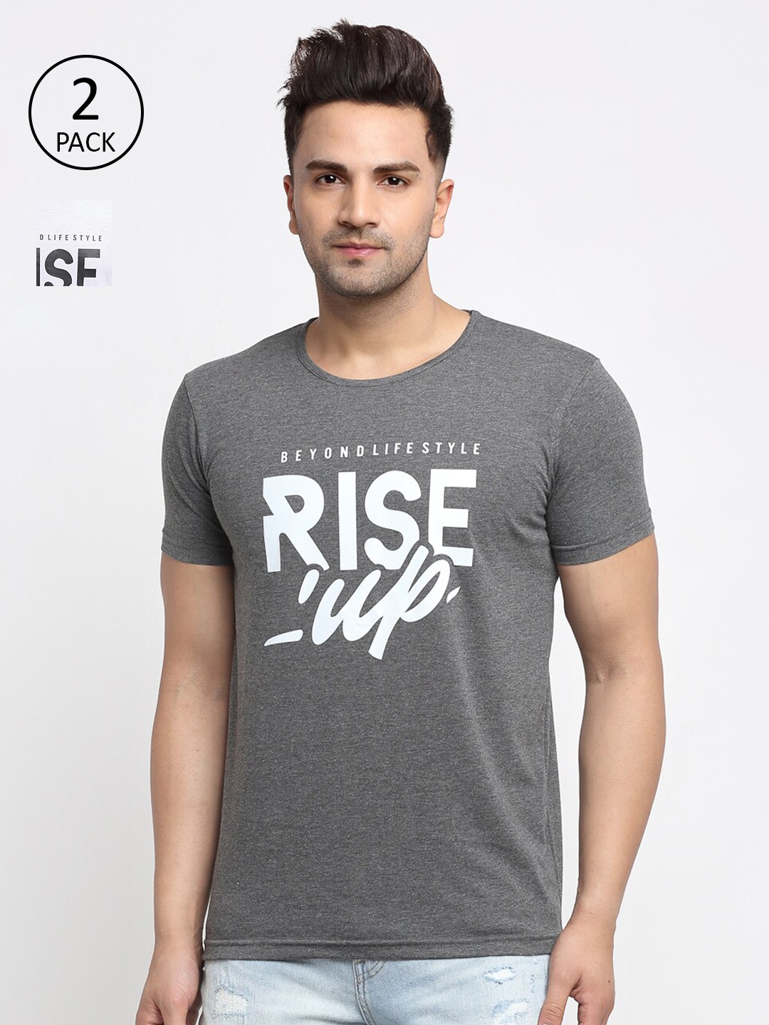 

MACK JONNEY Men Grey Typography Printed Applique T-shirt