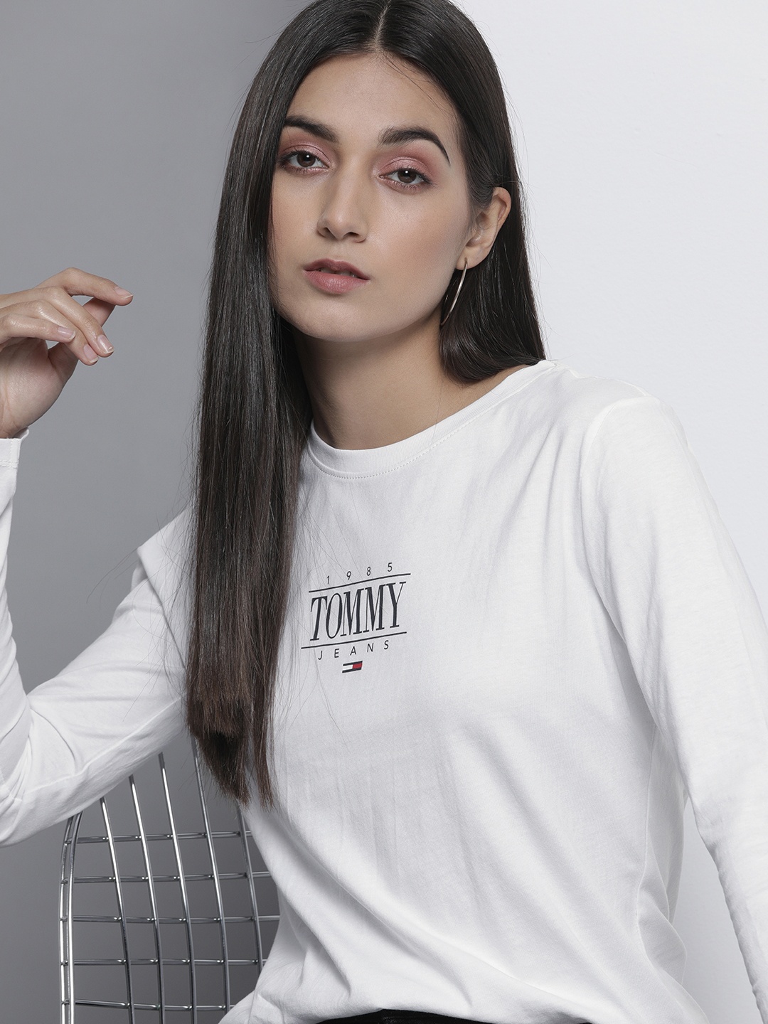 

Tommy Hilfiger Women White Navy Blue Brand Logo Print Organic Cotton T-shirt