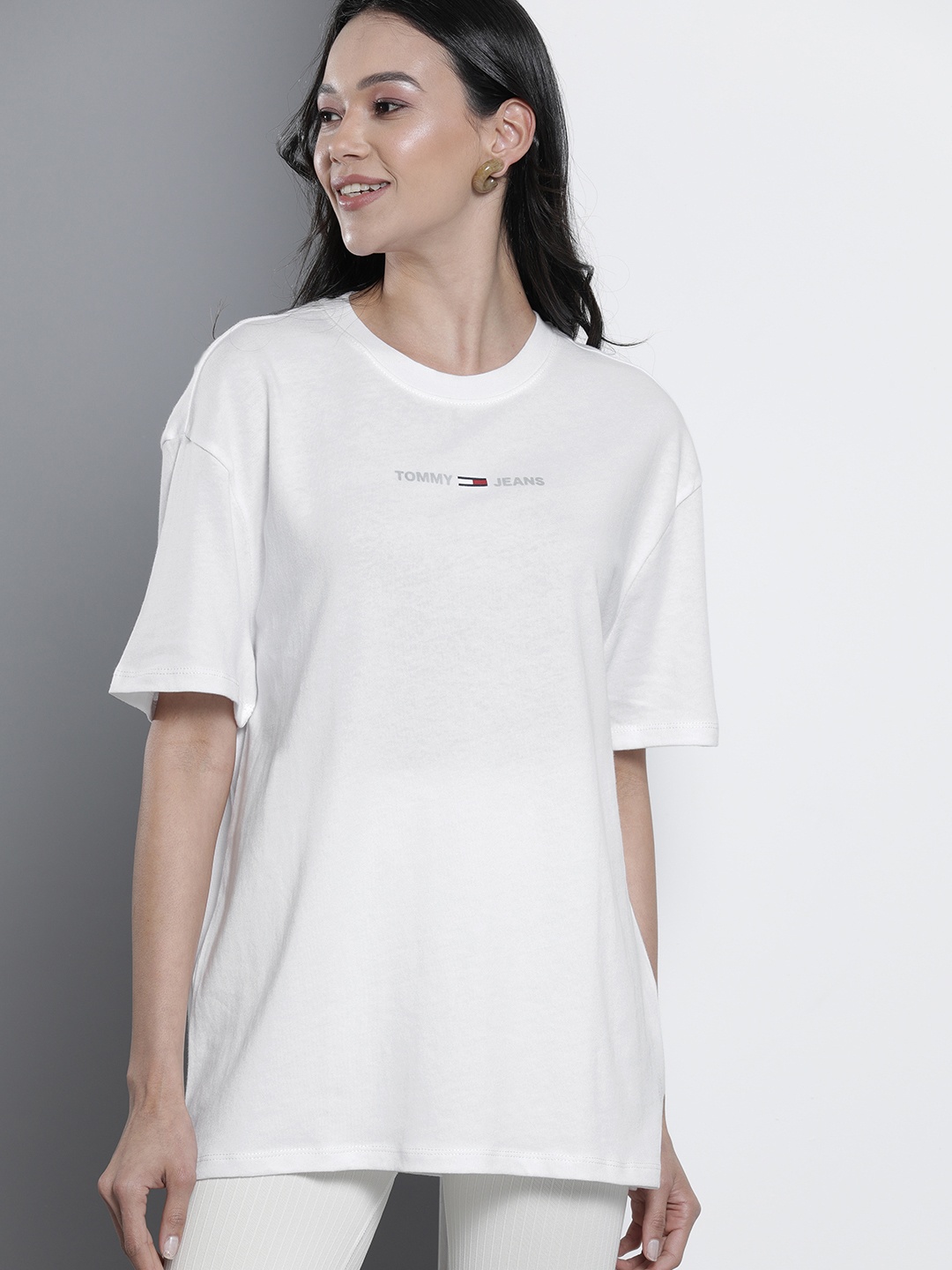 

Tommy Hilfiger Women White Brand Logo Printed Drop-Shoulder Sleeves Loose Pure Cotton T-shirt