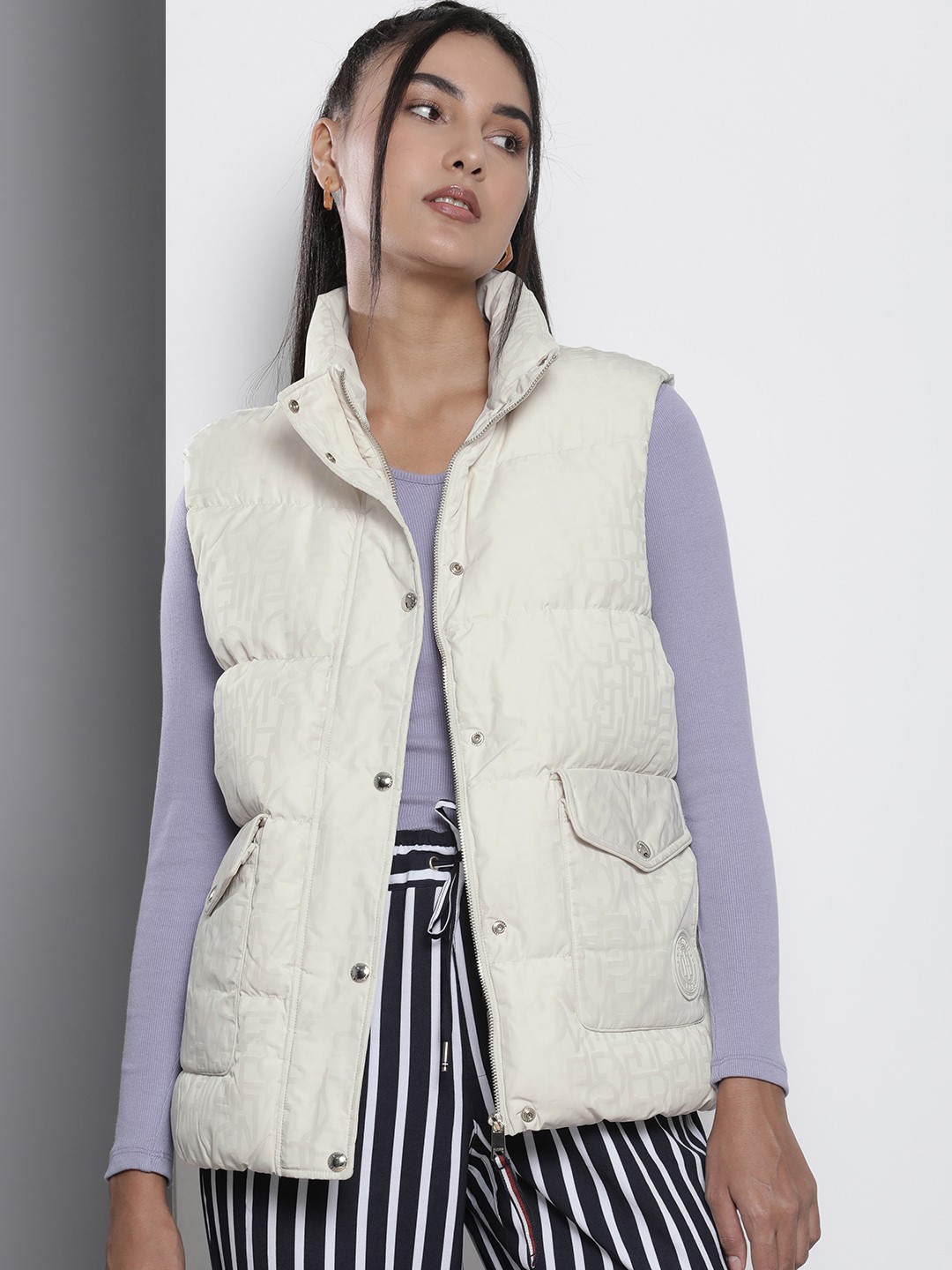 

Tommy Hilfiger Women Cream-Coloured Brand Logo Puffer Jacket