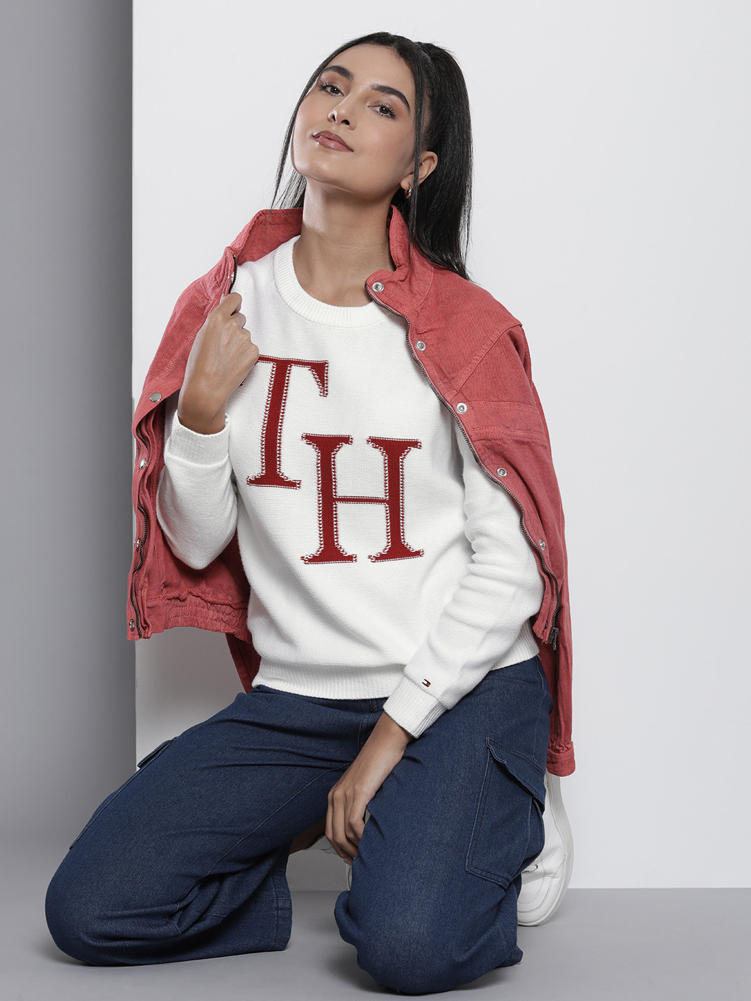 

Tommy Hilfiger Women White embroidered Pure Cotton Cardigan