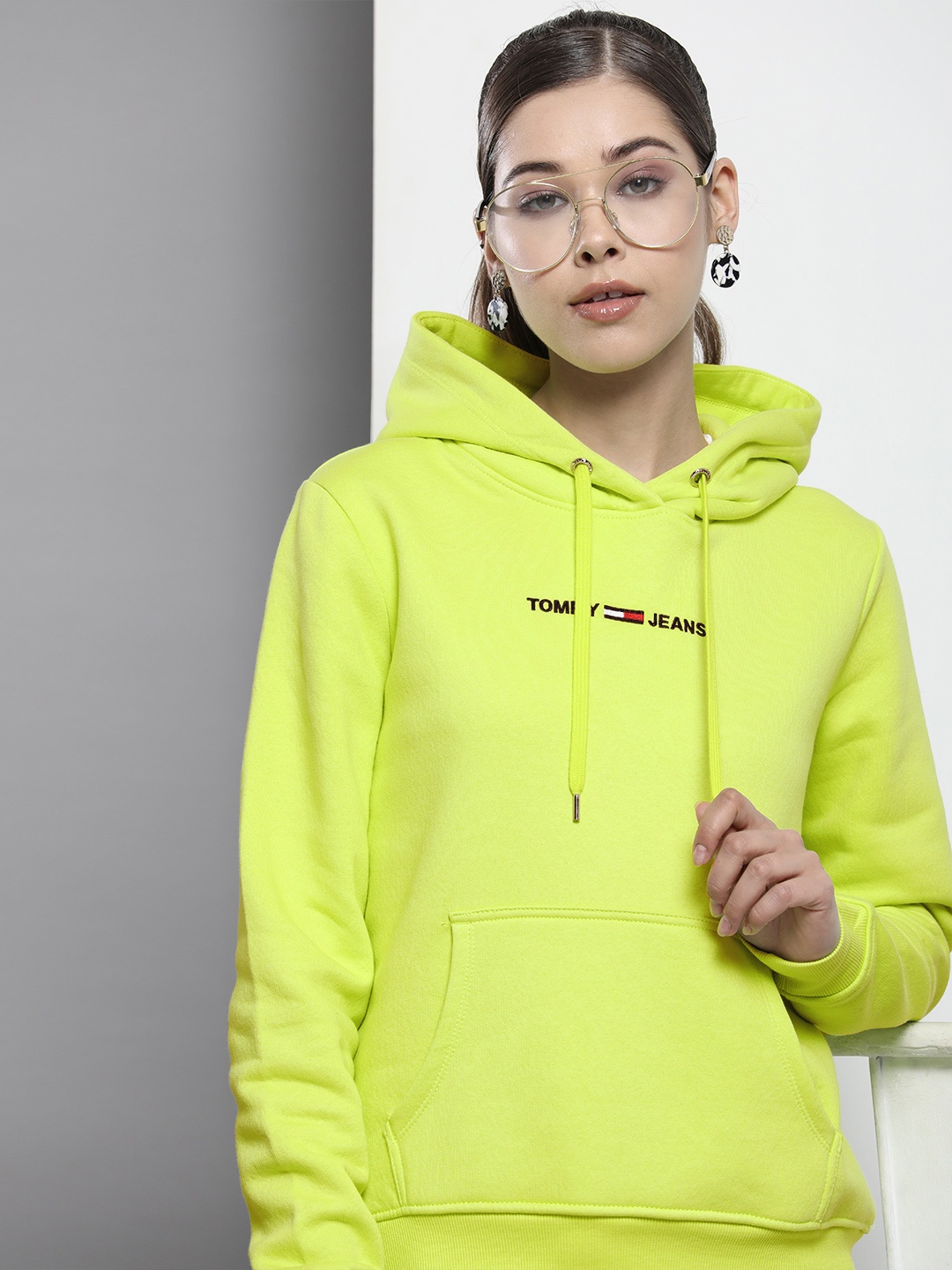 

Tommy Hilfiger Women Fluorescent Green Embroidery Detail Hooded Sweatshirt