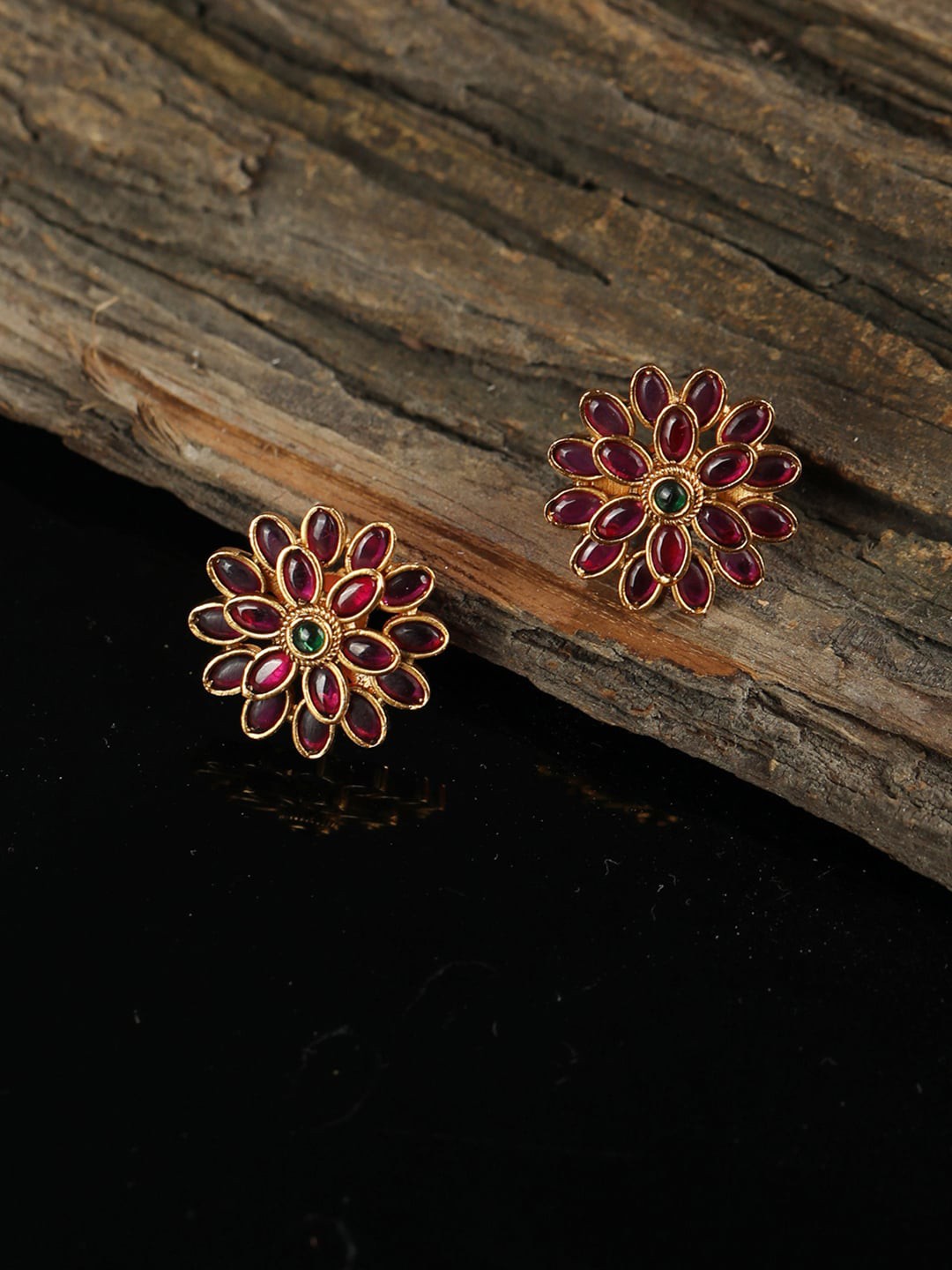 

Priyaasi Gold-Plated Gold-Toned & Pink Handcrafted Floral Studs