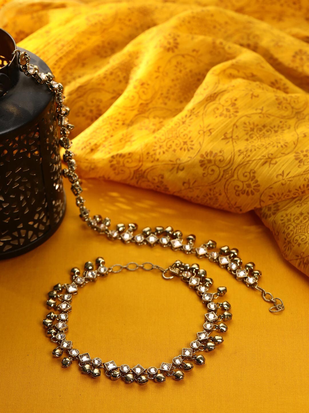 

Priyaasi Women Set Of 2 Gold-Plated White Kundan-Studded Handcrafted Anklets