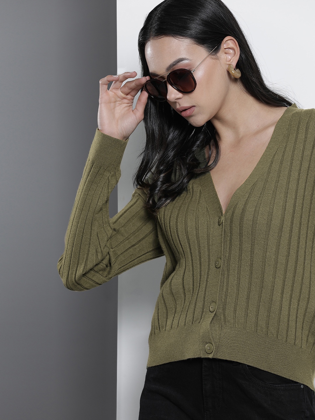 

Tommy Hilfiger Women Olive Green Ribbed Cardigan