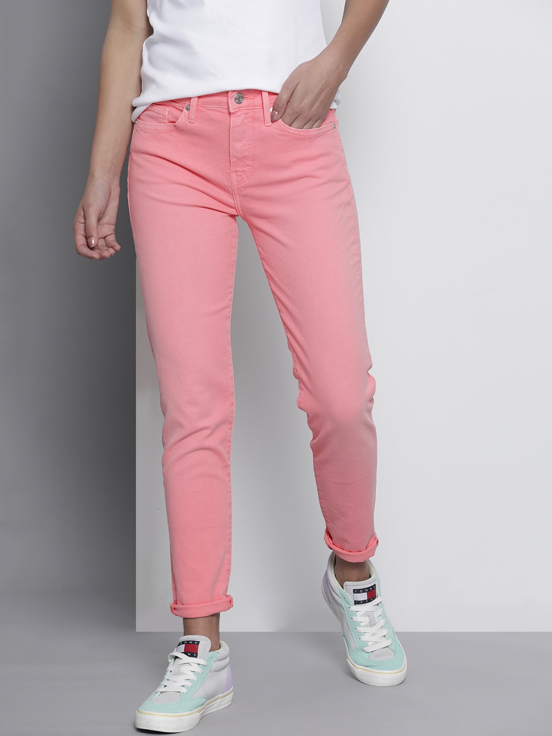 

Tommy Hilfiger Women Pink Slim Fit Clean Look Mid Rise Stretchable Jeans