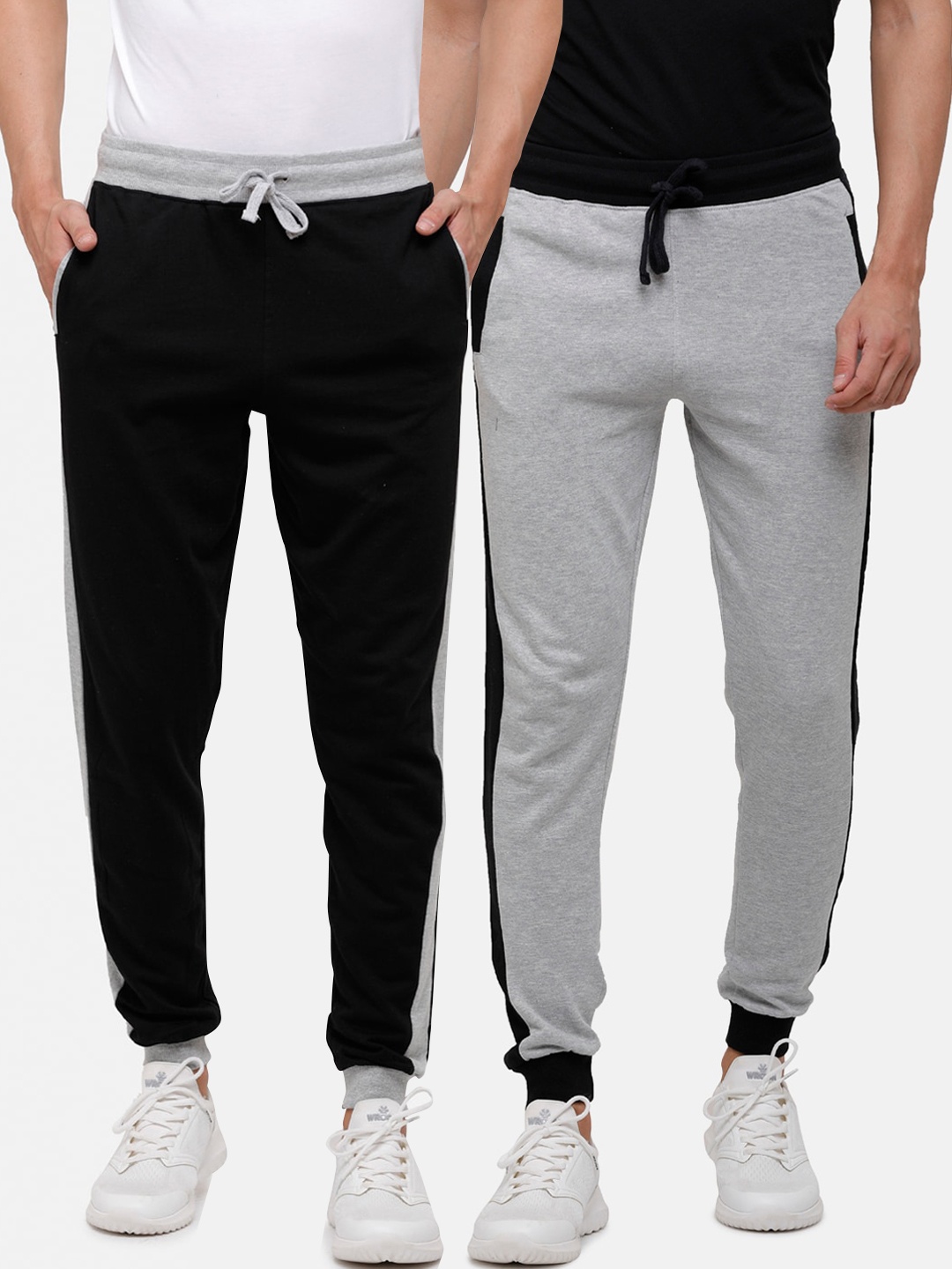 

MADSTO Men Pack Of 2 Solid Slim-Fit Cotton Joggers, Black