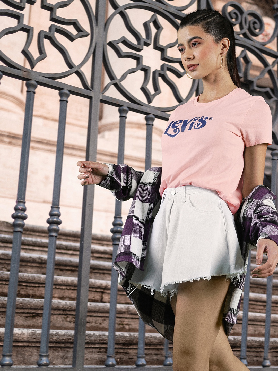 

Levis Women Pink Brand Logo Printed T-shirt