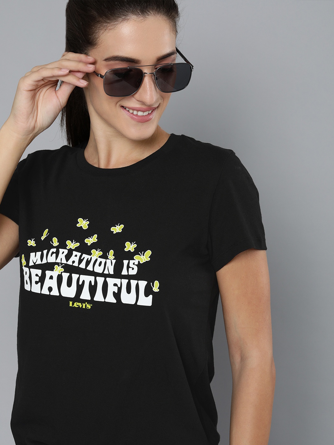 

Levis Women Black & White Typography Printed Round Neck T-shirt