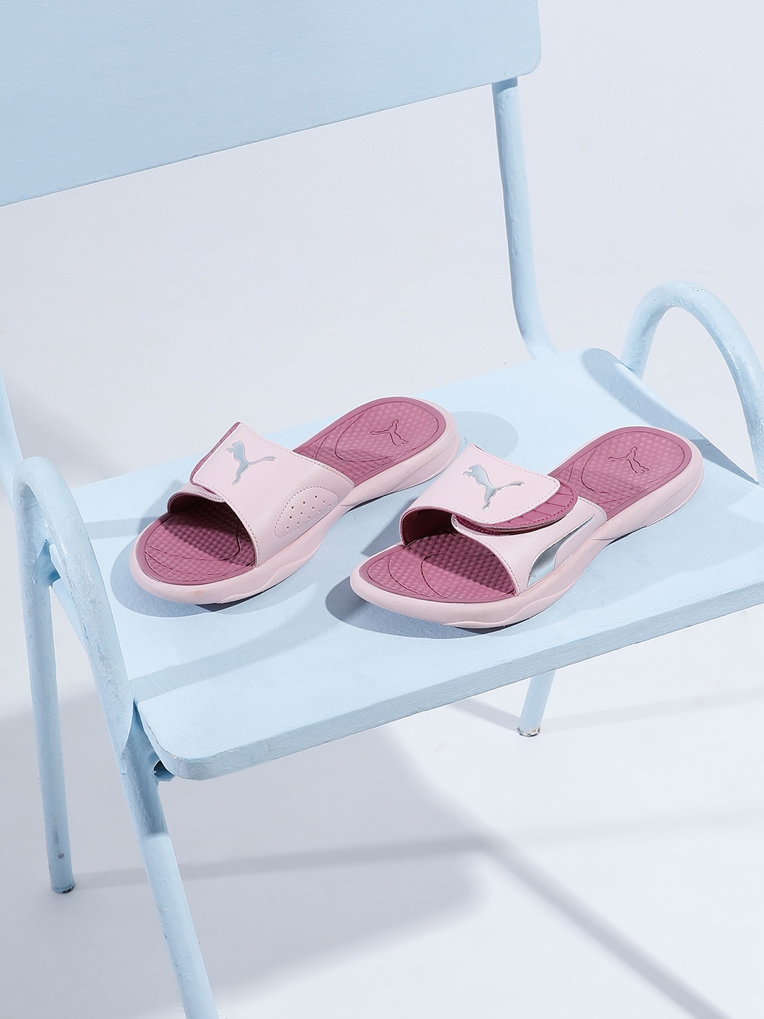 

Puma Women Pink & Brown Colourblocked Sliders