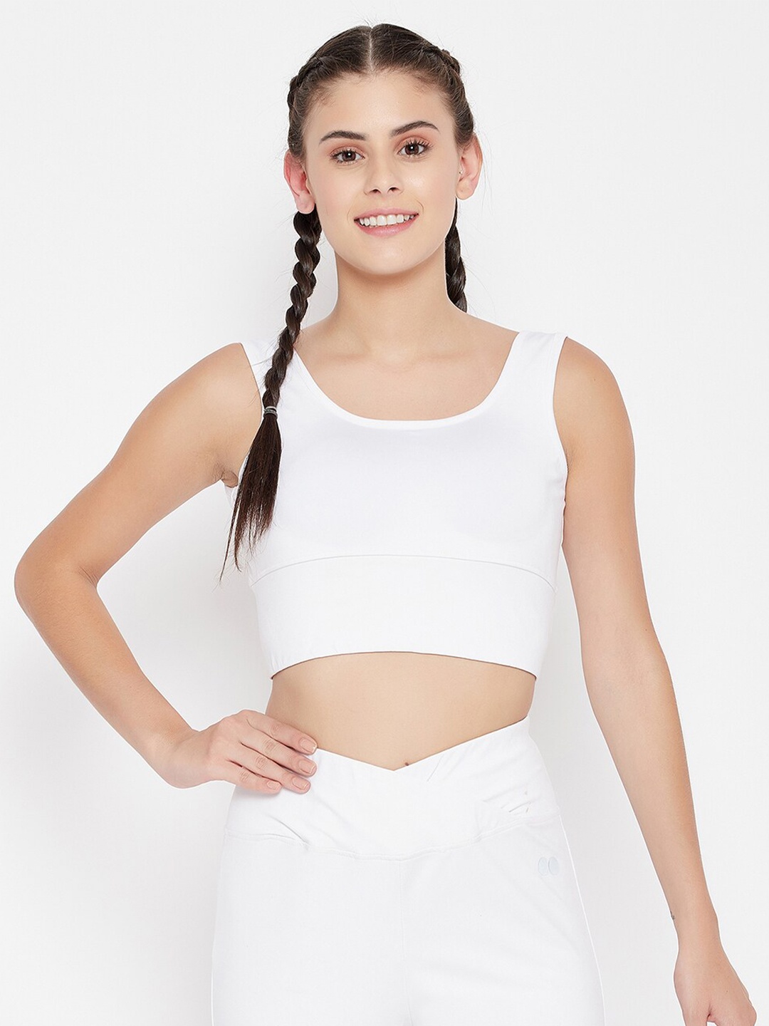 

Clovia White Workout Bra - Full Coverage Lightly Padded