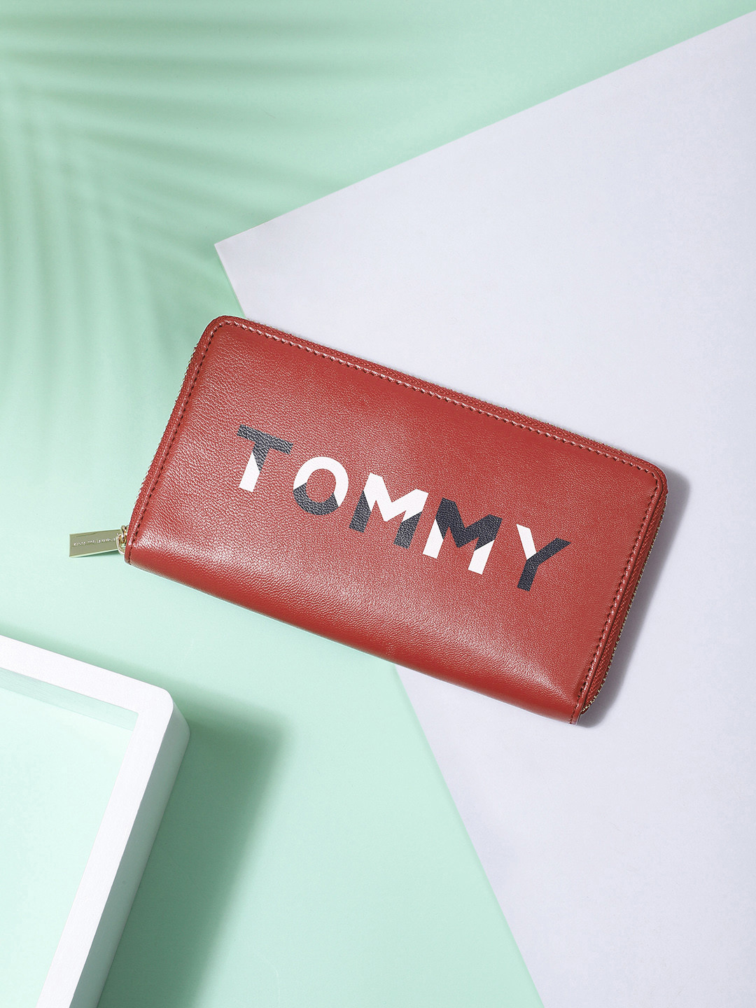 

Tommy Hilfiger Women Red & White Typography Printed Leather Zip Around Wallet
