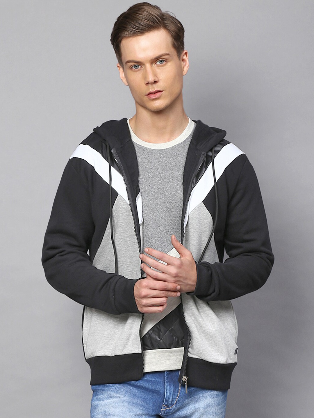 

Campus Sutra Men Black Colourblocked Hooded Sweatshirt