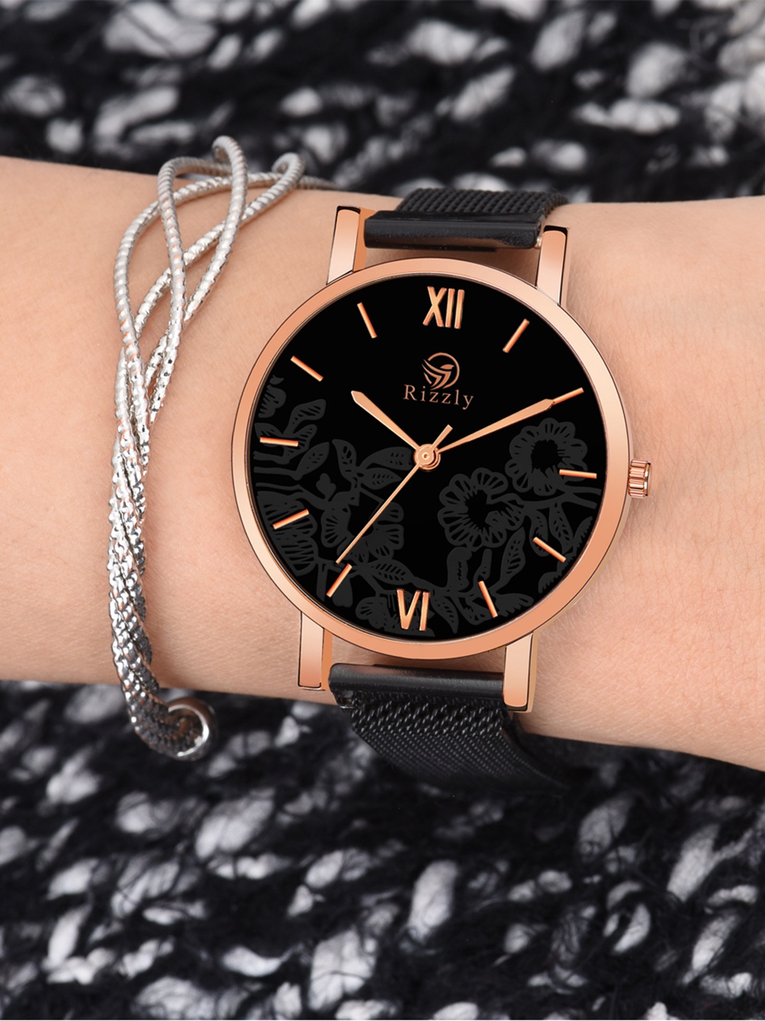 

Rizzly Women Black Brass Printed Dial& Stainless Steel Analogue Watch RZ-119-Black