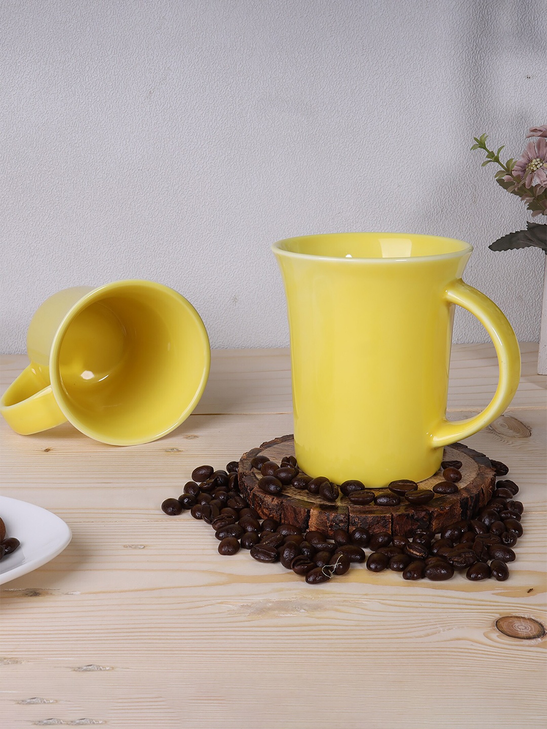 

Ariane Yellow Handcrafted Solid Set of 2 Porcelain Mugs
