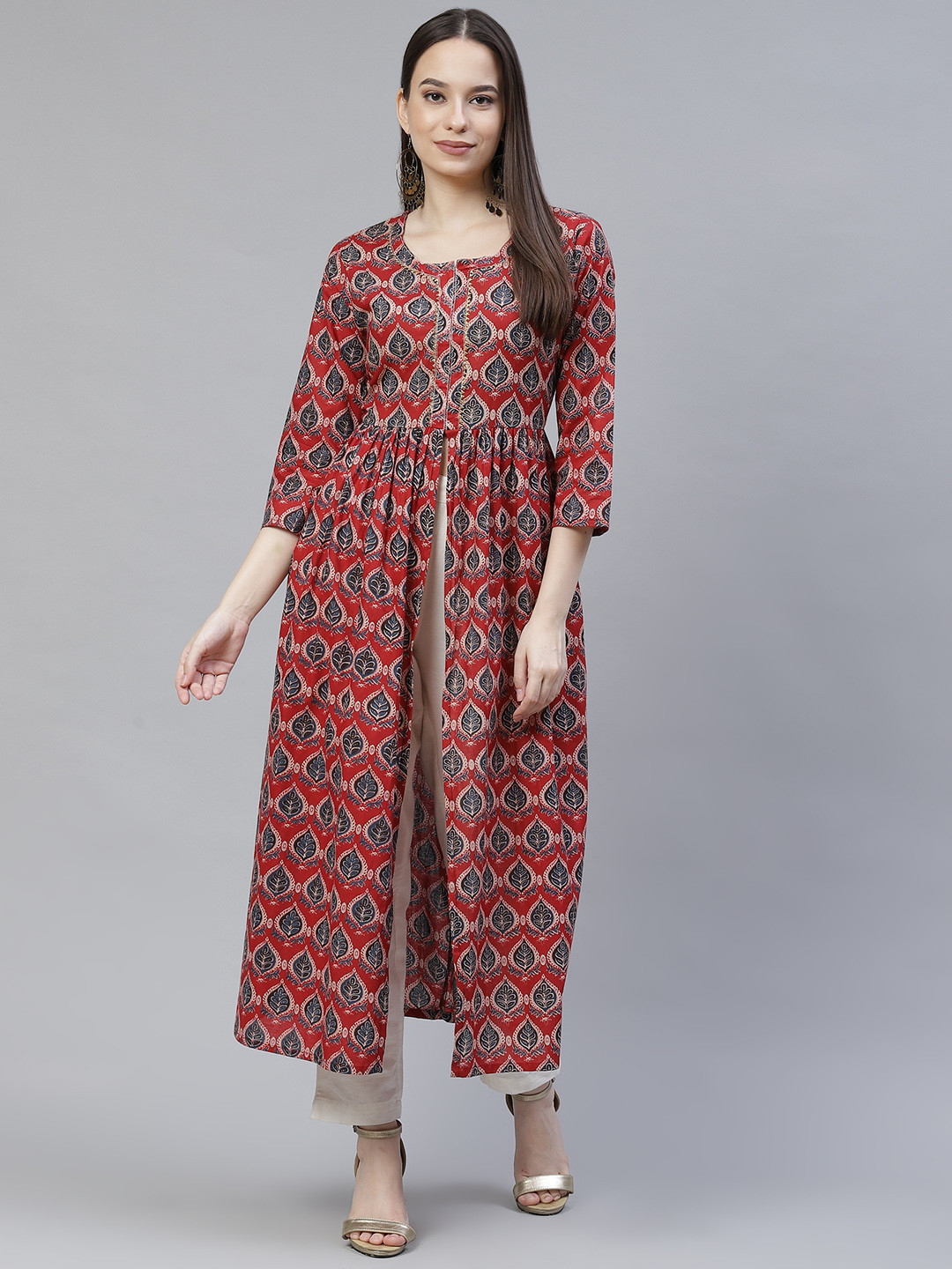 

Meeranshi Maroon & Navy Blue Ethnic Motifs Ethnic Maxi Dress