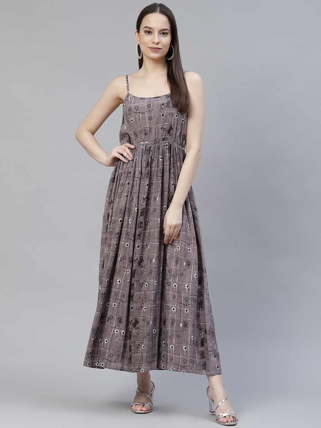 

Meeranshi Grey & Black Maxi Dress