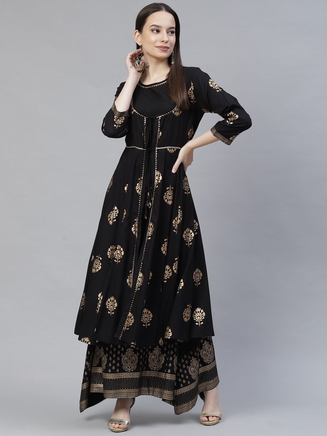 

Meeranshi Black & Gold-Toned Ethnic Motifs Layered Maxi Dress