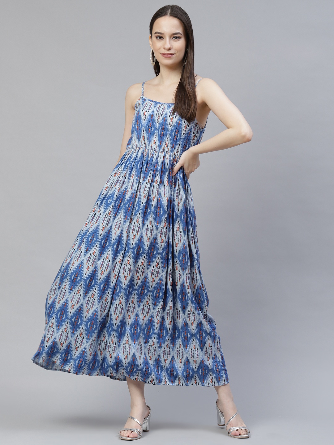 

Meeranshi Navy Blue & White Maxi Dress