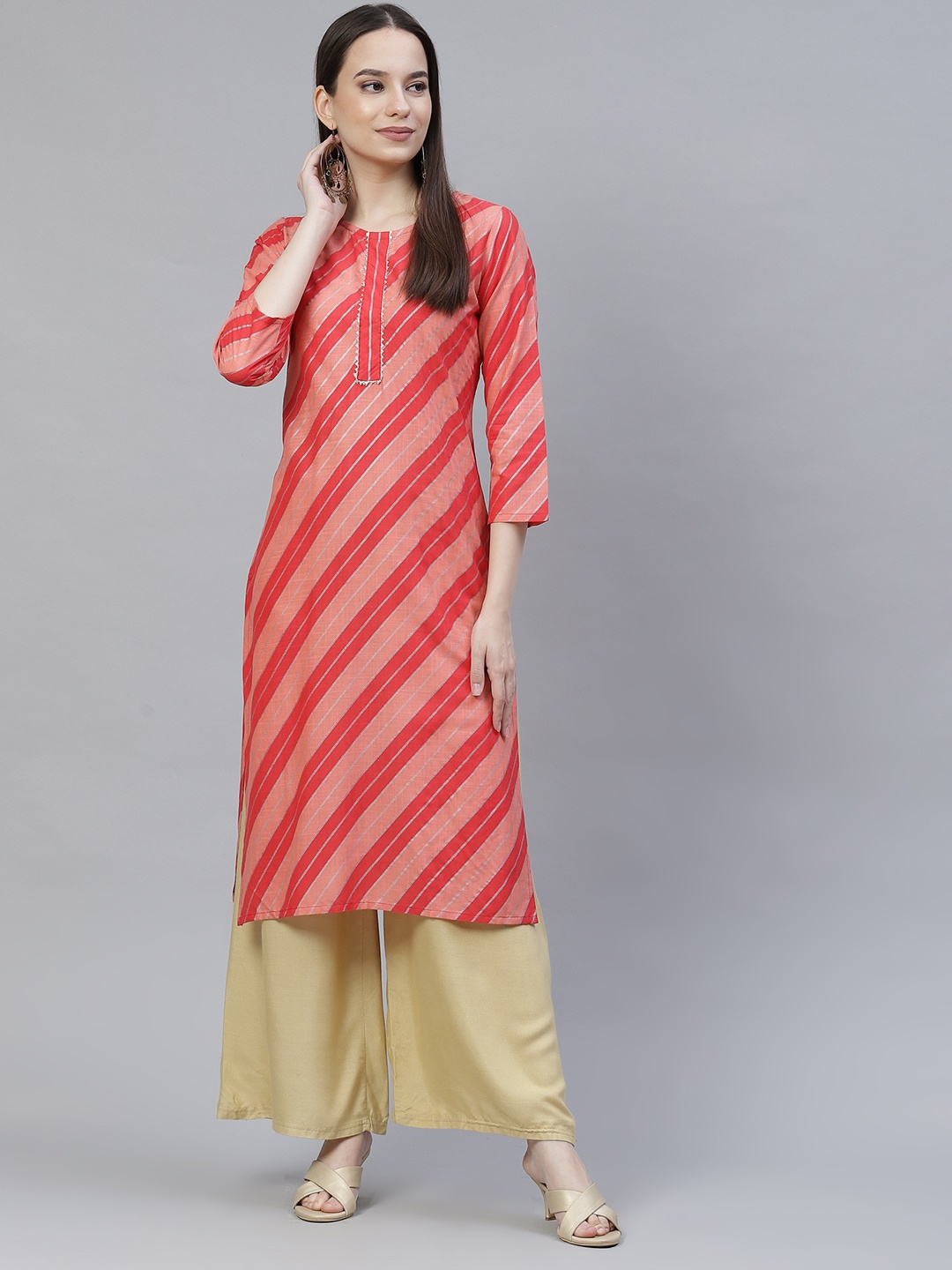 

Meeranshi Women Red & Peach-Coloured Striped Gotta Patti Kurta
