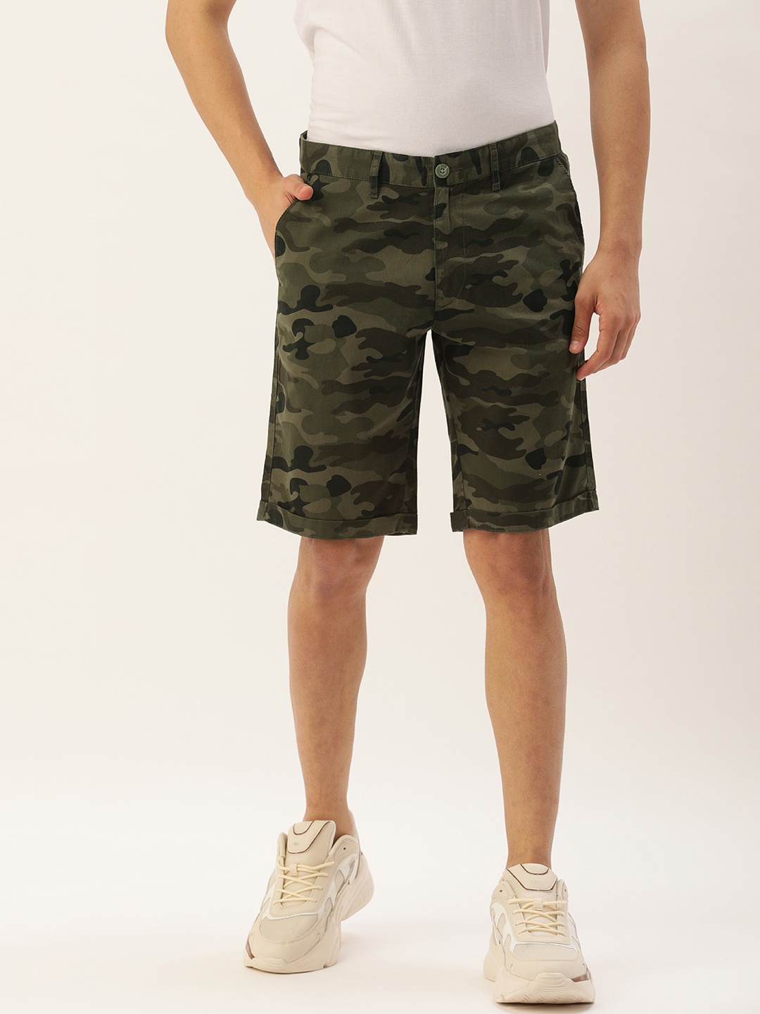 

IVOC Men Olive Green & Black Camouflage Printed Slim Fit Chino Shorts