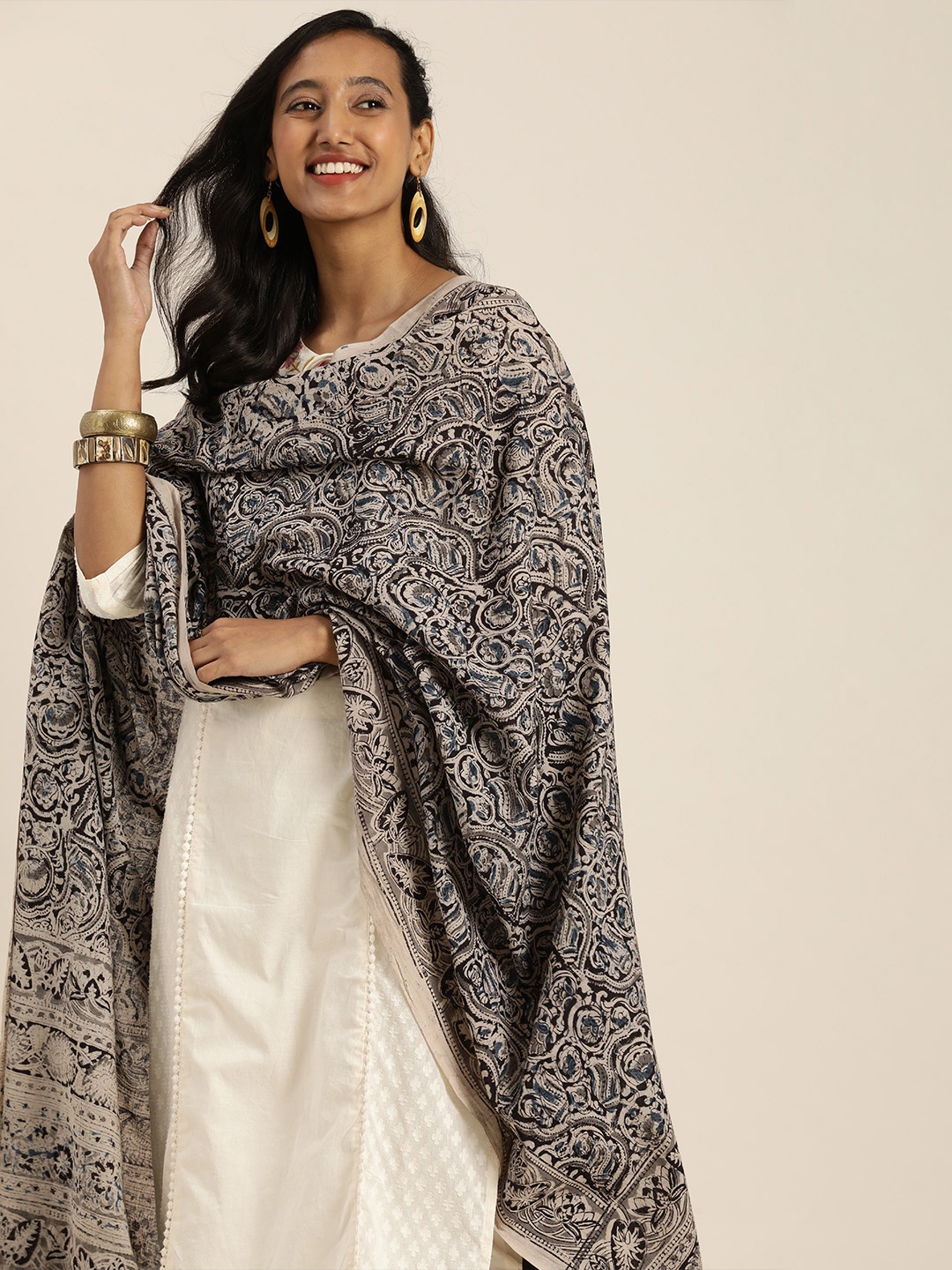 

Taavi Black & Beige Ethnic Motifs Printed Pure Cotton Kalamkari Dupatta