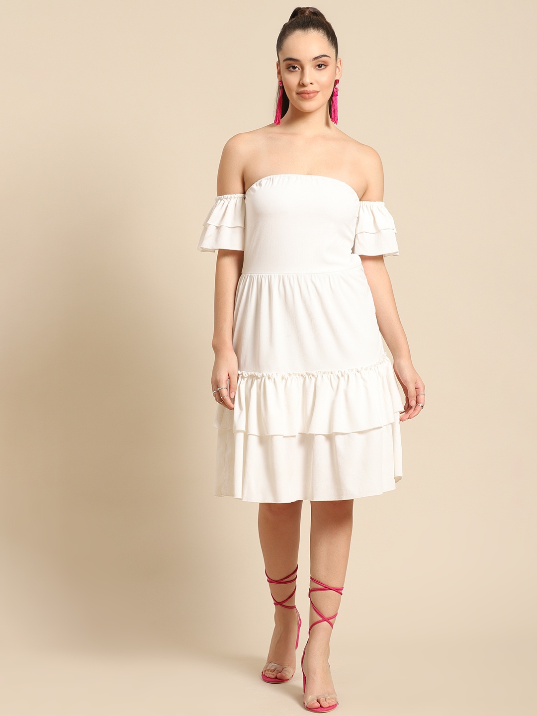 

DODO & MOA White Off-Shoulder Gathered Tiered A-Line Dress