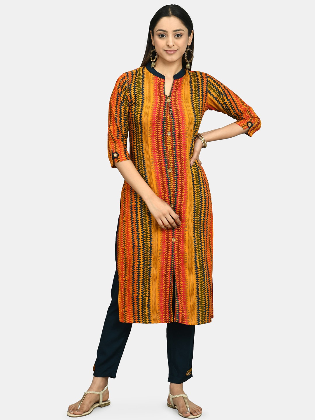 

DesiNoor com Women Multicoloured Printed Kurta with Trousers, Multi