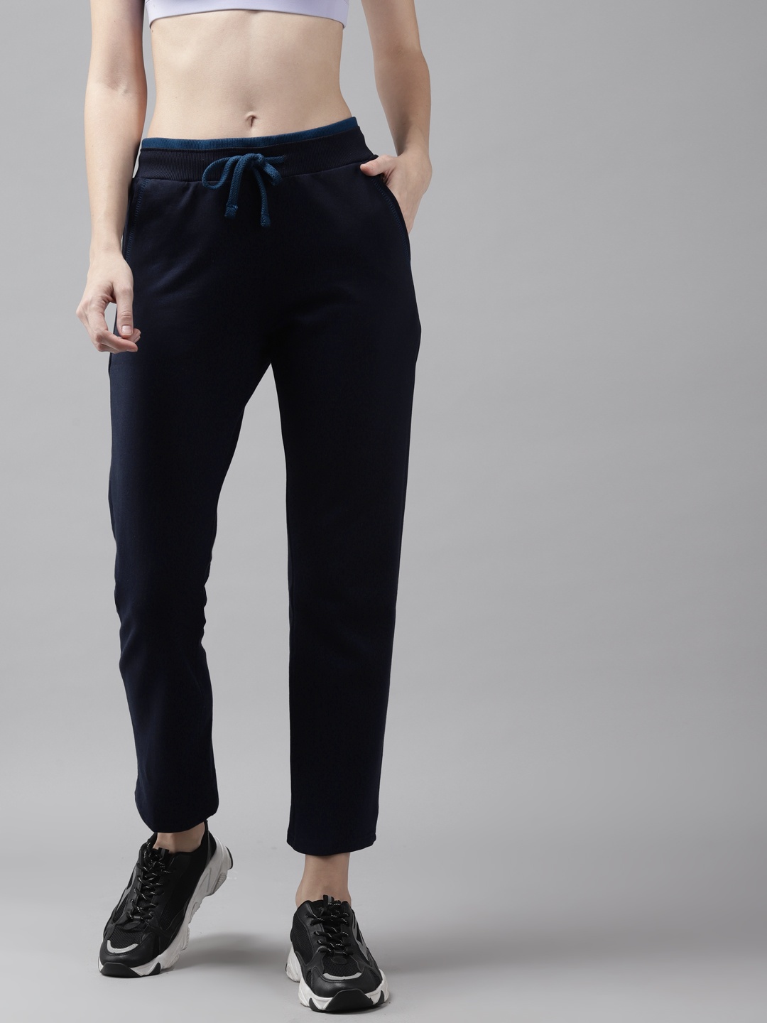

Cayman Women Navy Blue Solid Cropped Track Pants
