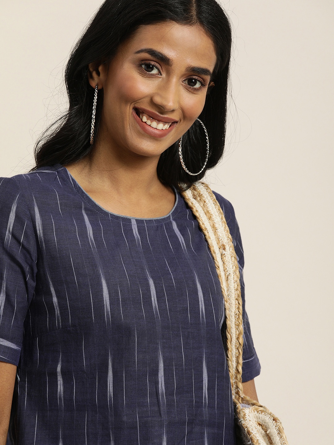 

Taavi Women Navy Blue & Blue Ikat Woven Design Straight Sustainable Kurta With Styled Back