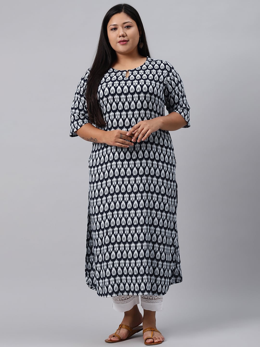 

EXTRA LOVE BY LIBAS Plus Size Women Navy Blue Ethnic Motifs Keyhole Neck Kurta