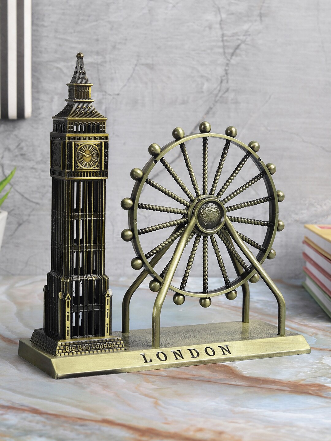 

EXIM DECOR Metallic-Coloured London Eye & Big Ben with Metal Base Showpiece