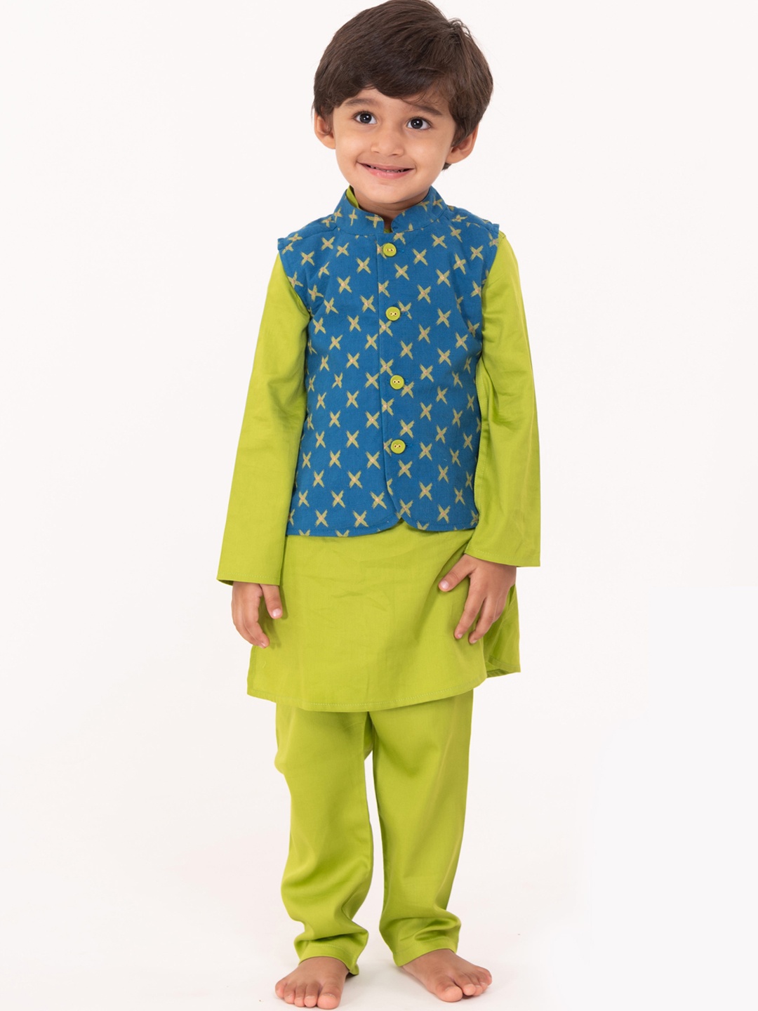 

Campana Boys Lime Green Layered Pure Cotton Kurta with Salwar & With Dupatta