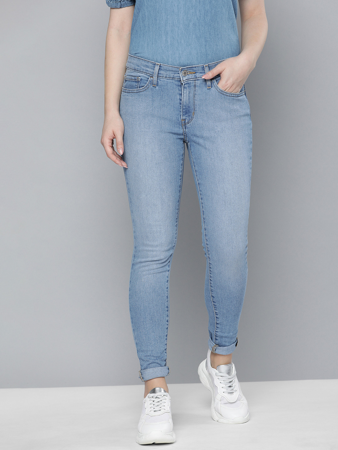 

Levis Women Blue 710 Super Skinny Fit Light Fade Stretchable Jeans
