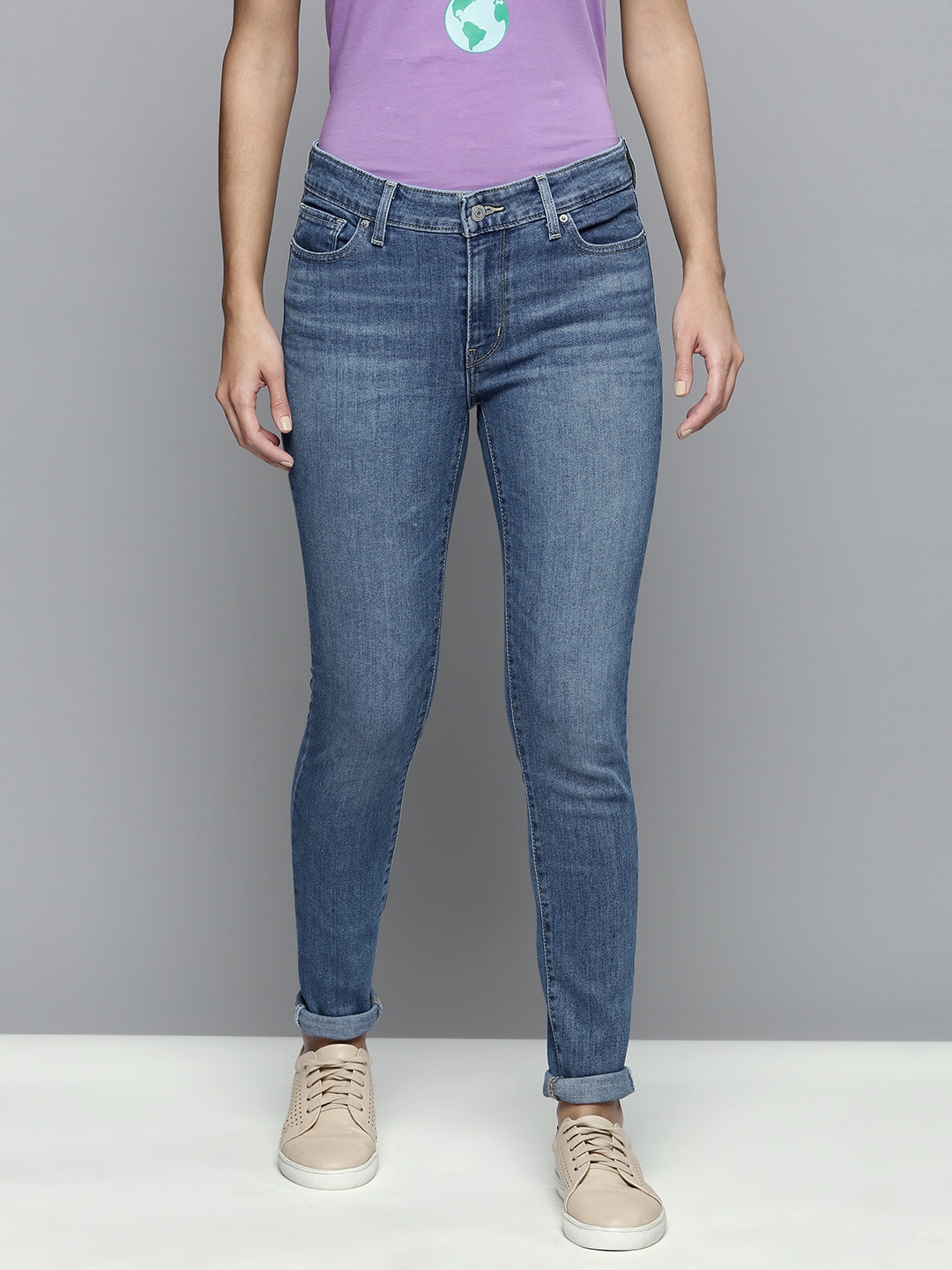 

Levis Women Blue 711 Skinny Fit Light Fade Stretchable Jeans