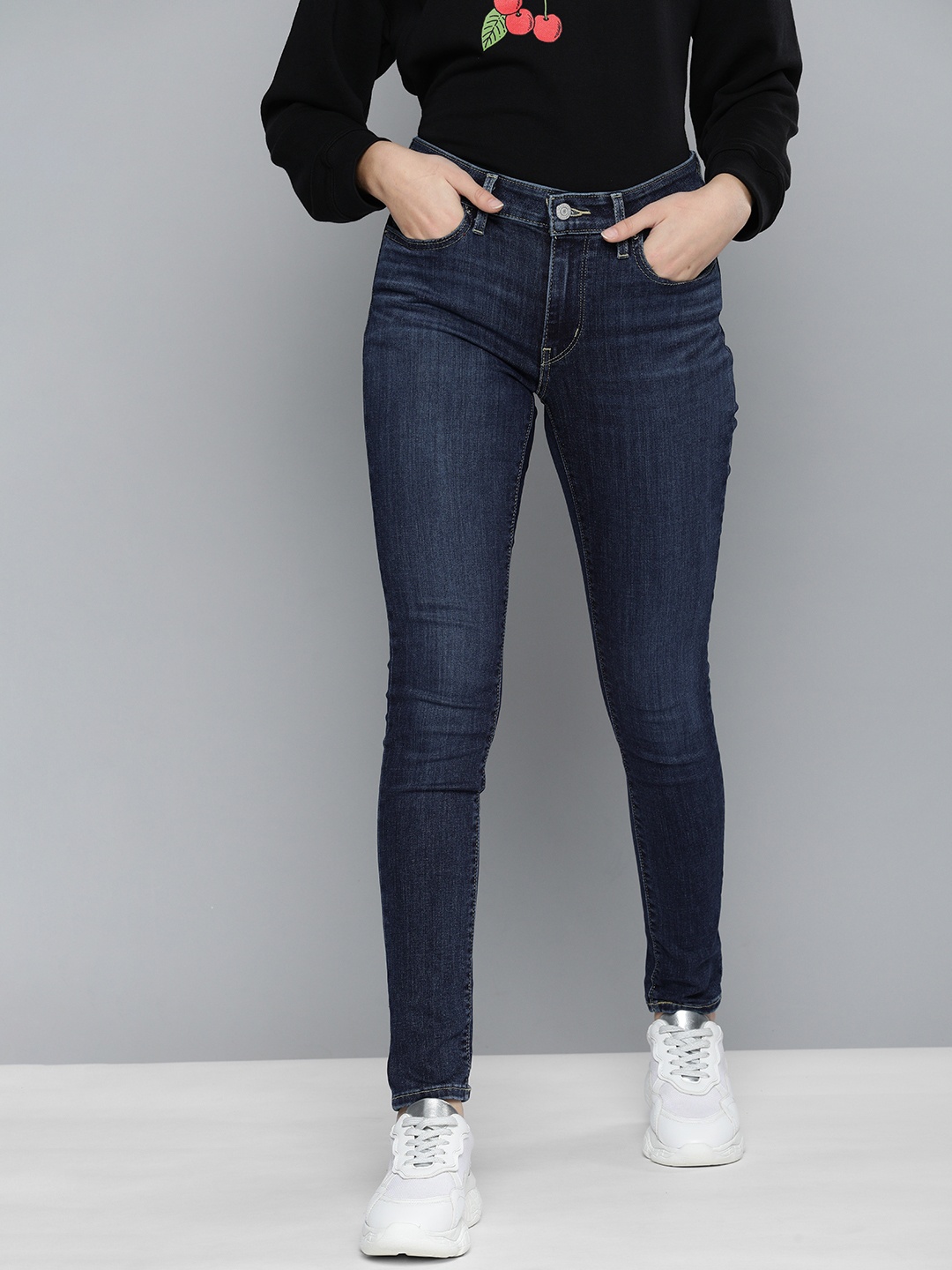 

Levis Women Blue Skinny Fit Light Fade Stretchable Jeans