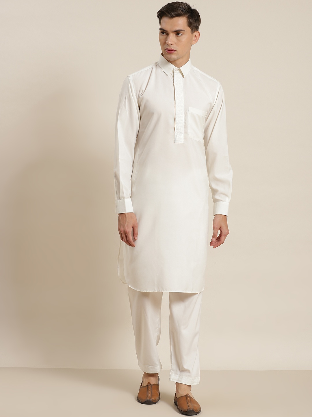 

SOJANYA Men Off White Solid Pure Cotton Pathani Regular Kurta with Salwar