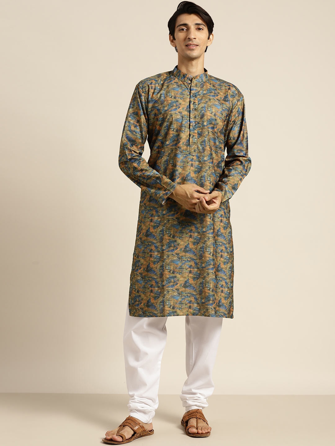 

SOJANYA Men Navy Blue Cotton Linen Printed Kurta with Churidar