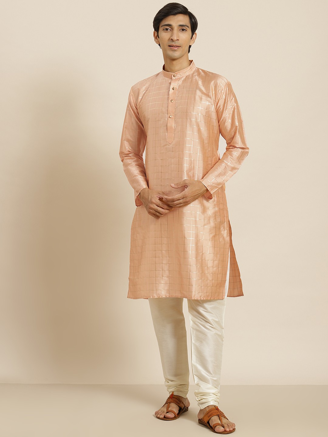 

SOJANYA Men Peach-Coloured & Golden Checked Kurta