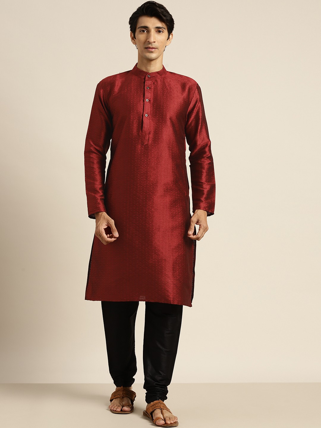 

SOJANYA Men Maroon Woven Design Kurta
