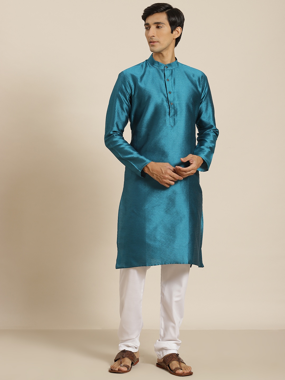 

SOJANYA Men Blue Regular Kurta with Churidar