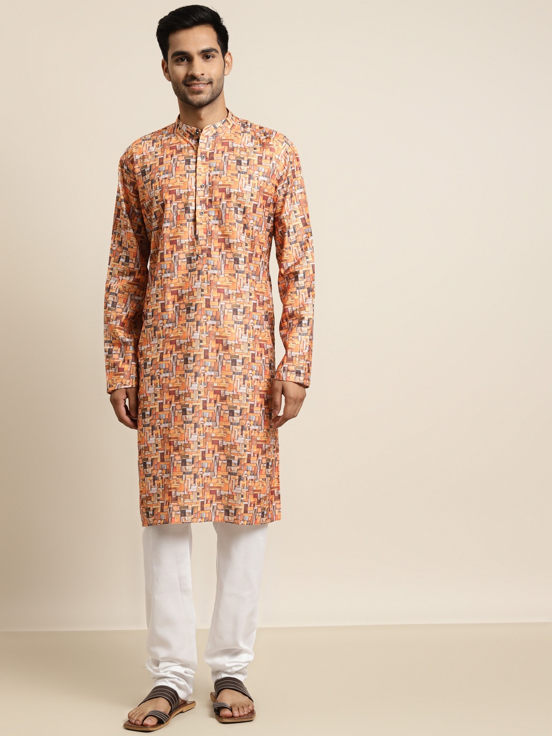 

SOJANYA Men Rust Orange Geometric Print Straight Kurta with Churidar