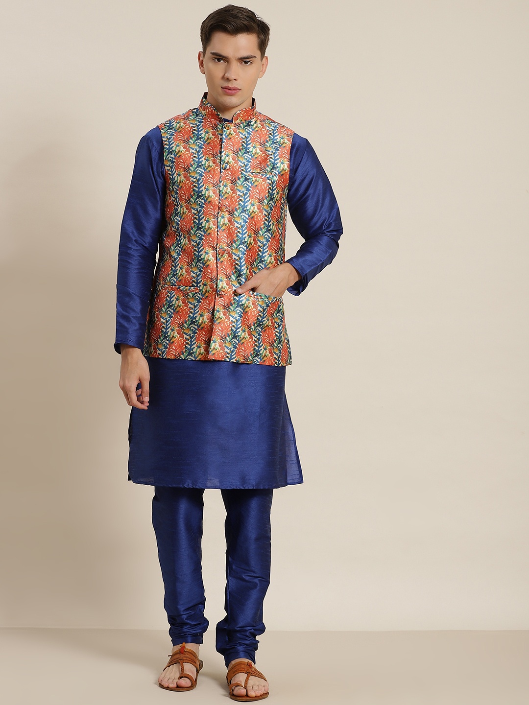 

SOJANYA Men Blue Regular Kurta with Churidar & Nehru Jacket