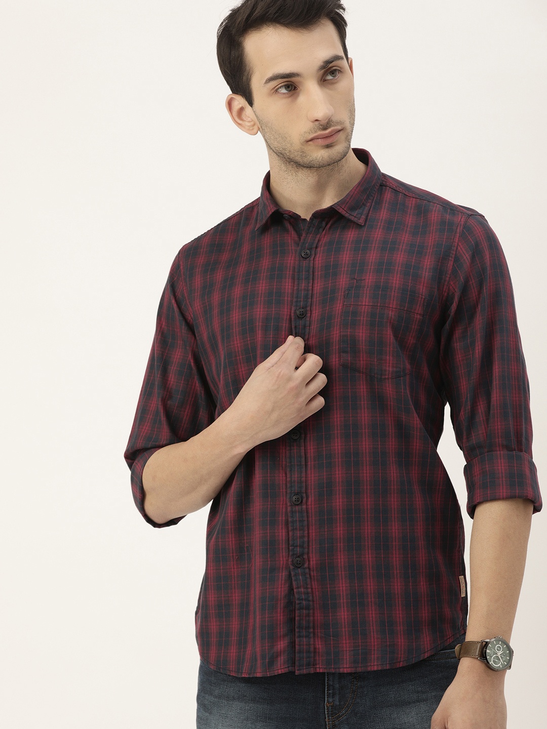 

Flying Machine Men Pink & Navy Blue Slim Fit Tartan Checks Opaque Casual Shirt