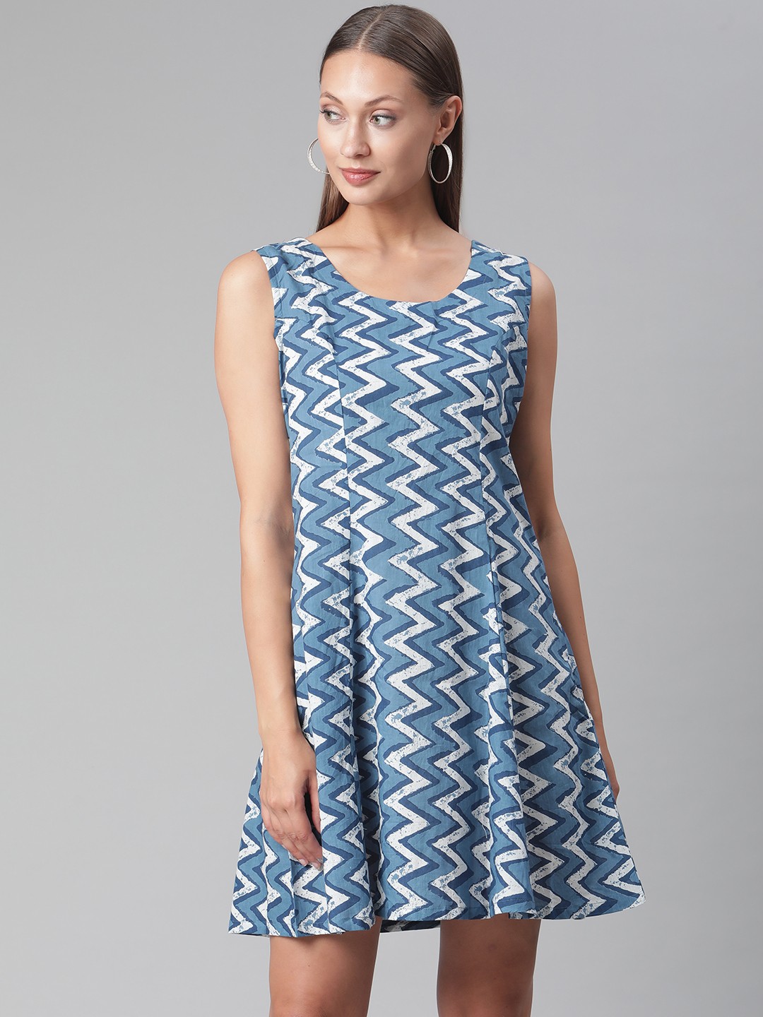

Divena Blue & White Chevron A-Line Dress